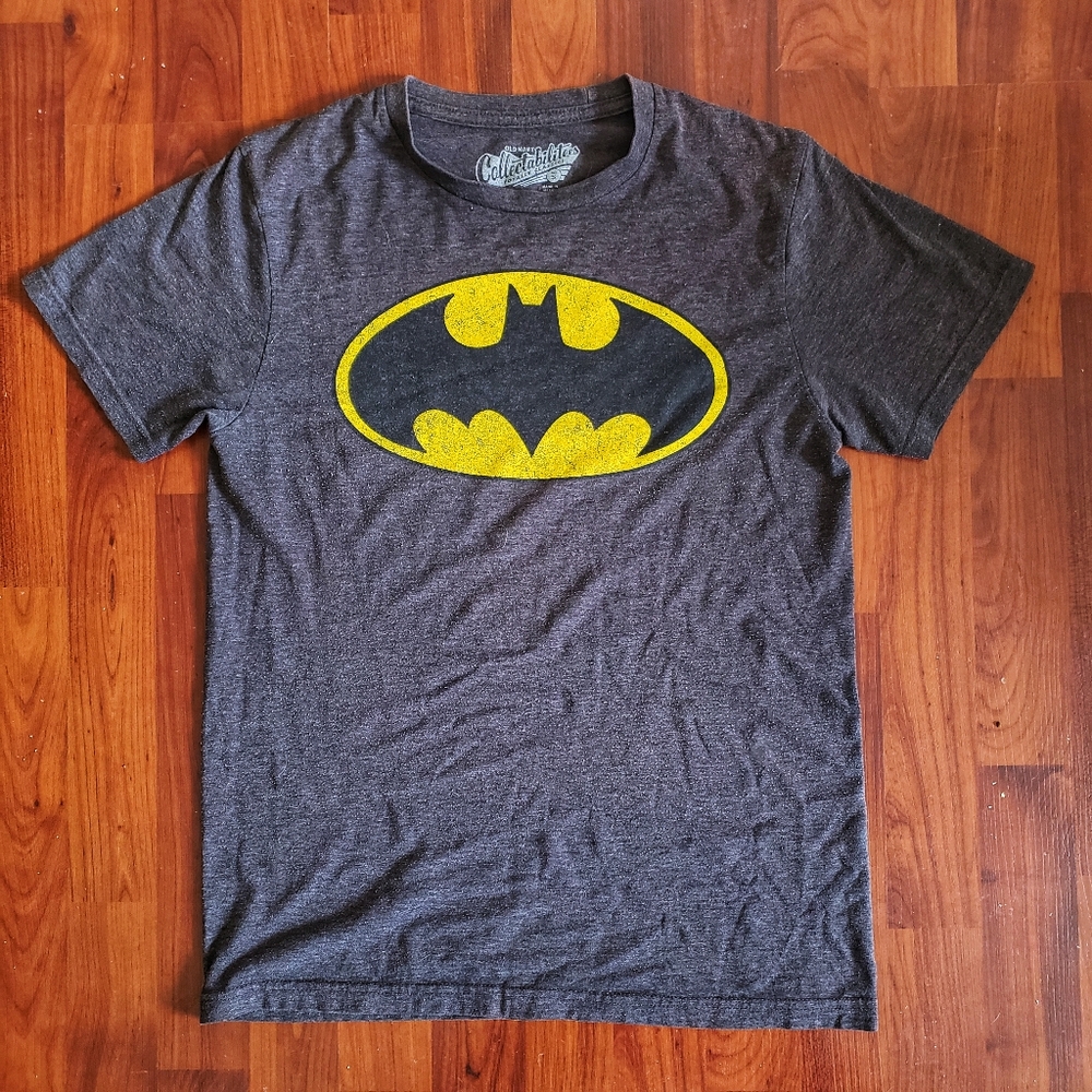 3/$25 Old Navy Batman graphic tee